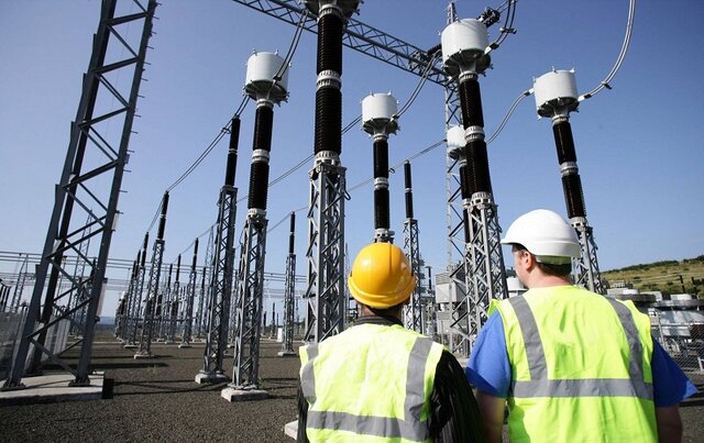 آماده‌سازی شبکه برق شمال شرق خوزستان برای تابستان ۱۴۰۱