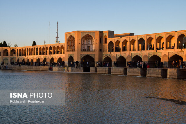 نقدعلی: مردم اصفهان نمی‌گذارند یک قطره آب به جای دیگری انتقال یابد مگر... - مهرشید نیرو