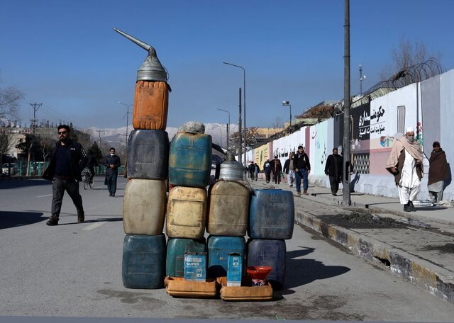 توافق طالبان برای خرید نفت و گاز ارزان از روسیه - مهرشید نیرو