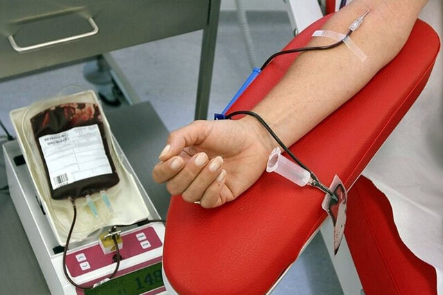 افتتاح نخستین پایگاه اهدای خون در صنعت کشور
